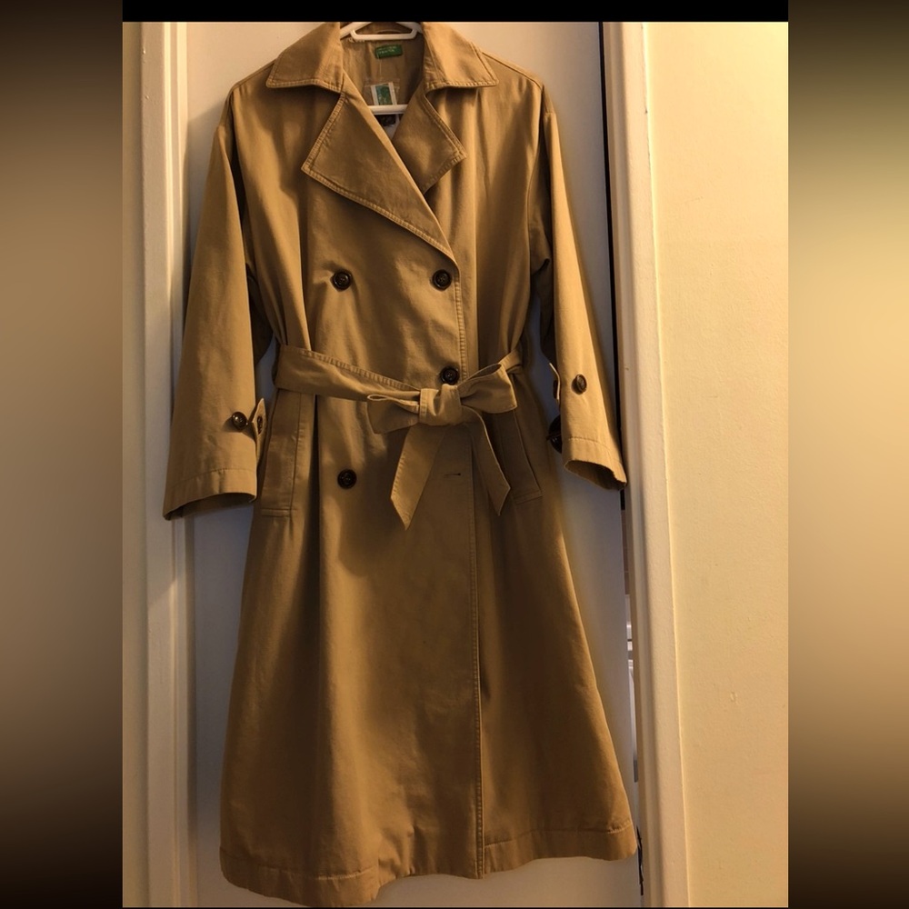 Bennetton Trench Coat